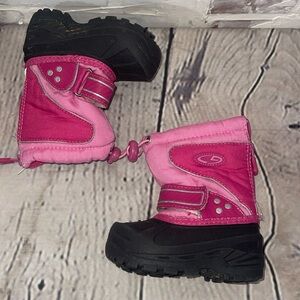 C9 snow boots infant size 5